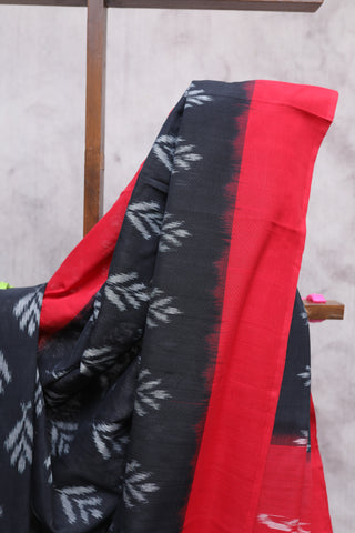 Black Pochampalli Cotton Ikat Saree-SRBPCIS157