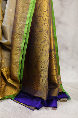 Grey Gadwal  Silk Saree - SRGGSS313