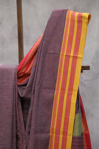 Maroon Small Checks Cotton Patteda Anchu Saree With Red-Yellow Gomi Border