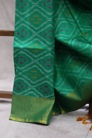 Green Patola Raw Silk Saree - SRGPRSS598