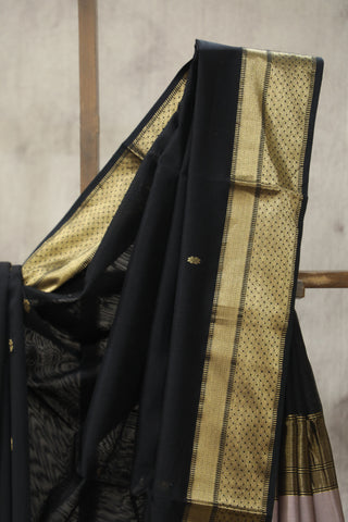 Black Maheshwari Cotton Silk Saree - SRBMCS186EX