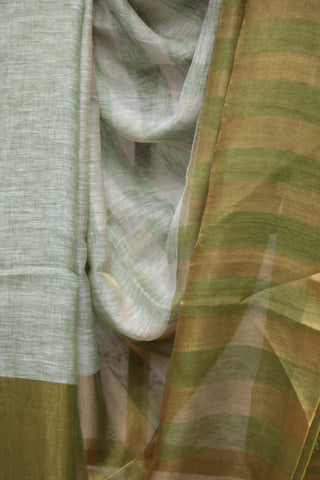 Green Plain Linen Saree With White Tassels-SRGPLS167