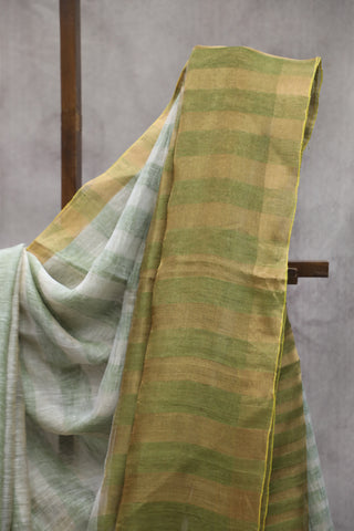 Green Plain Linen Saree With White Tassels-SRGPLS167