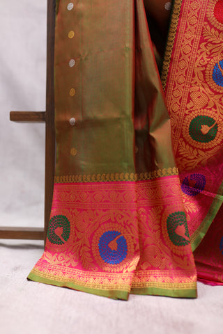 Green Gadwal  Silk Saree - SRGGSS317