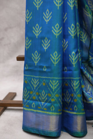 Two Tone Blue Rajkot Patola Silk Saree - SRTTBRPSS267