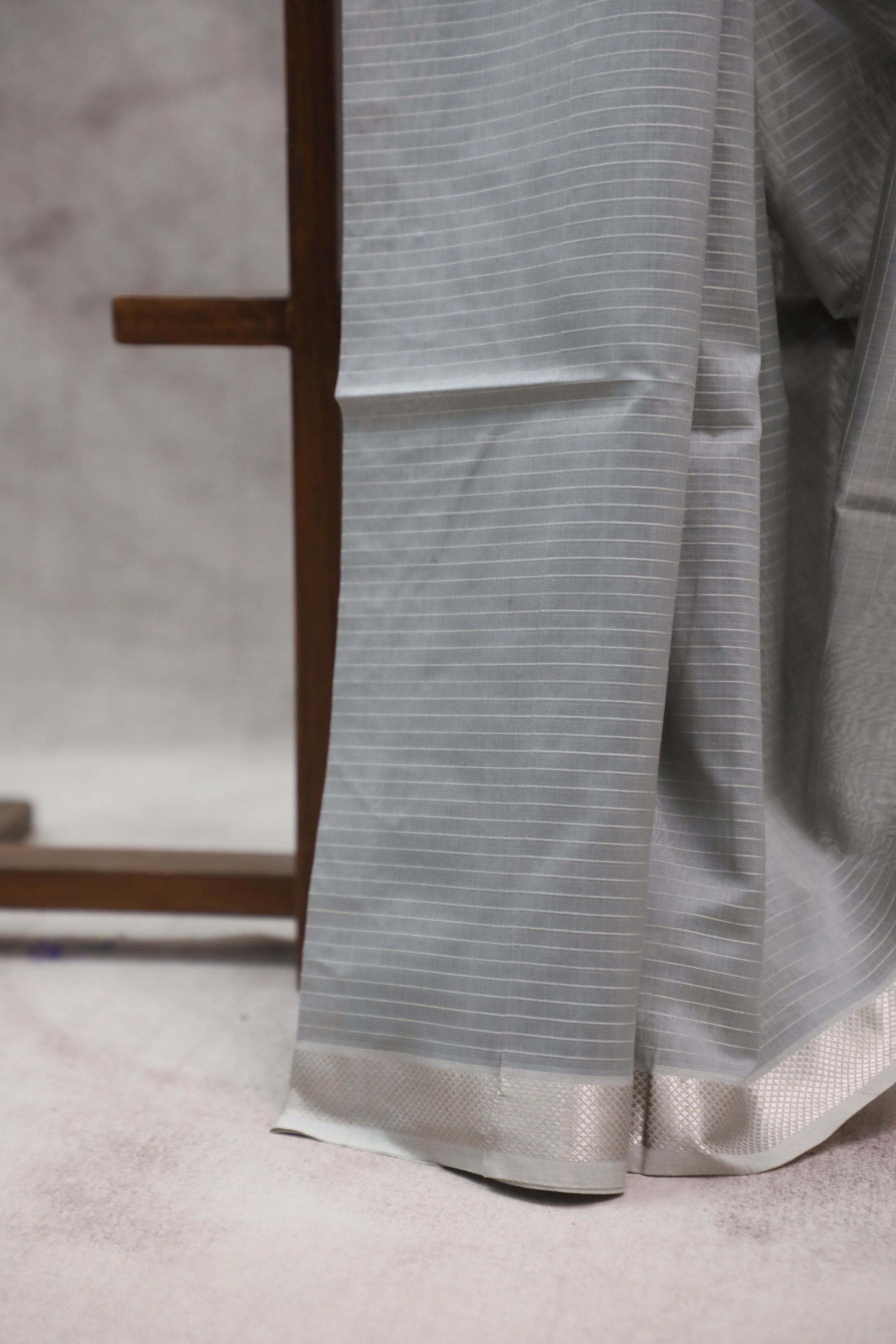 Grey Maheshwari Saree - SRGMS241