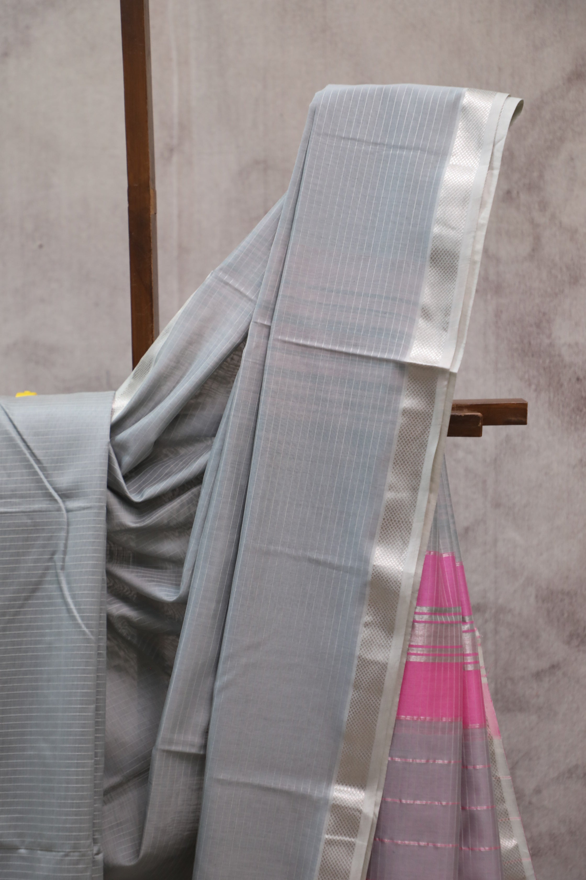 Grey Maheshwari Saree - SRGMS241