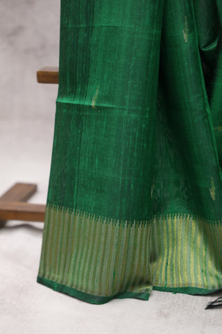 Green  Raw Silk Saree - SRGRSS13EX