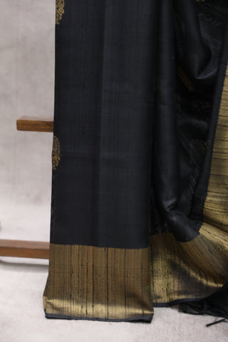 Black Raw Silk Saree - SRBRSS554