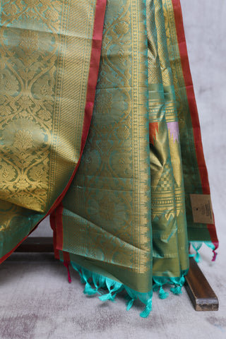 Two Tone Peach Gadwal Silk Saree - SRTTPGSS339