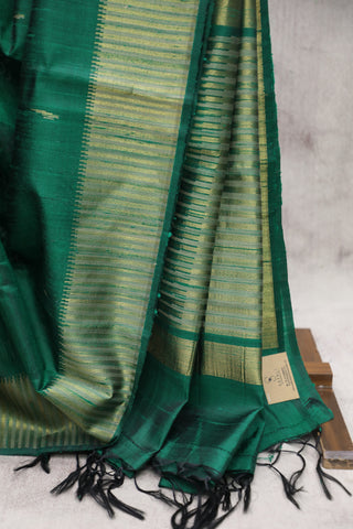 Green Raw Silk Saree - SRGRSS553