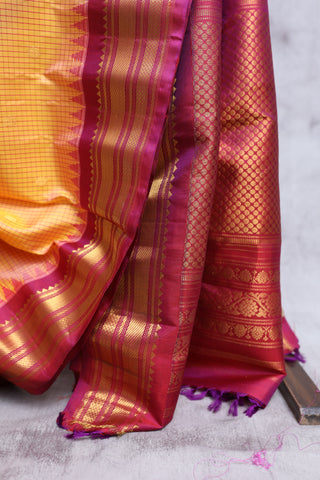 Light Orange Gadwal Silk Saree - SRLOGSS267