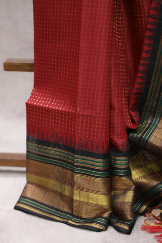 Red Raw Silk Saree - SRRRSS537