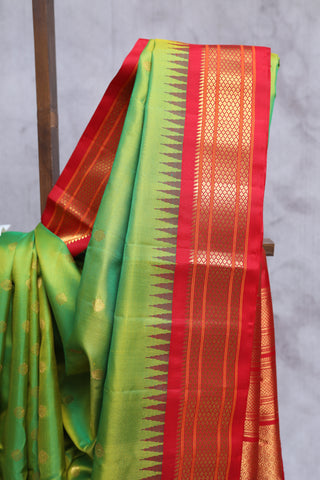 Green Gadwal Silk Saree - SRGGSS241