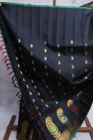 Black Gadwal Silk Saree - SRBGSS249