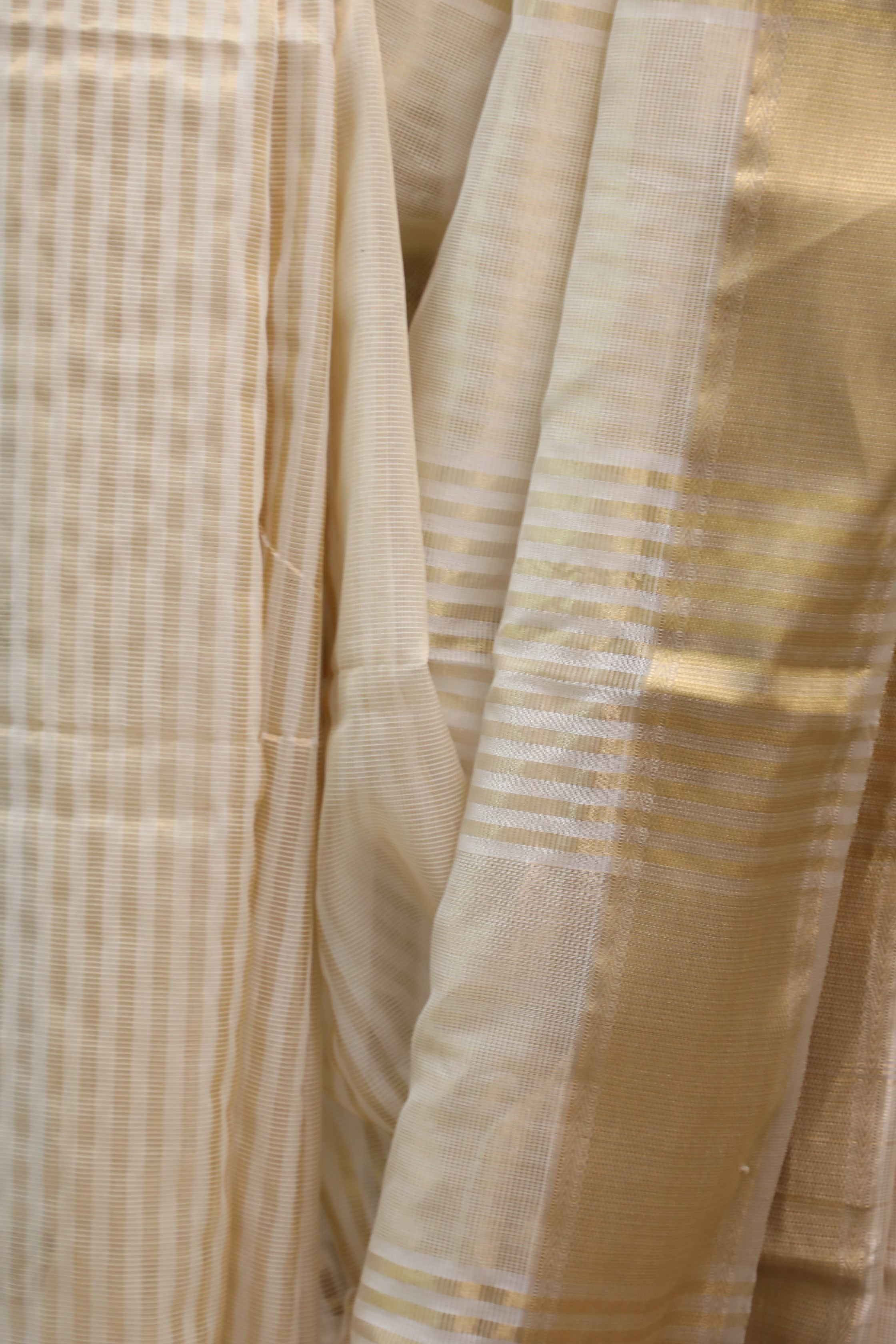 Cream Maheshwari Saree - SRCMS203