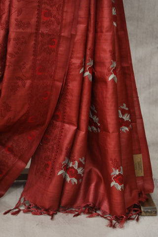 Red Machine Embroidered Tussar Silk Saree - SRRMETSS914