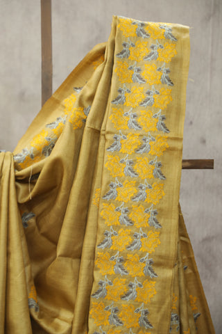 Gold Machine Embroidered Tussar Silk Saree - SRGMETSS935