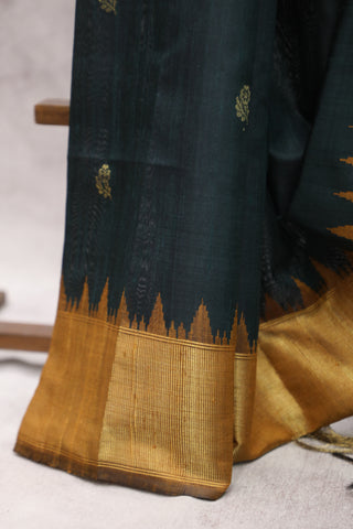 Dark Green Raw Silk Saree - SRDGRSS472