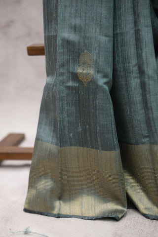 Ash Grey Raw Silk Saree - SRAGRSS301