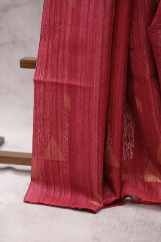 Magenta Raw Silk Saree - SRMRSS582