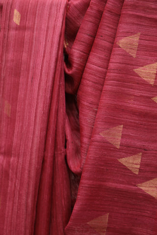 Magenta Raw Silk Saree - SRMRSS582