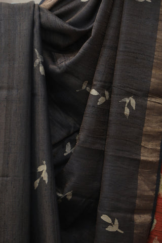 Black Hand-Painted Tussar Silk Saree - SRBHPTSS988