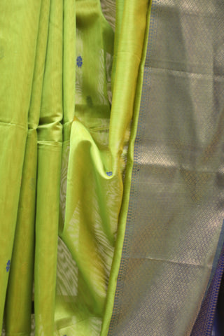 Mehndi Green Silk Maheshwari Saree - SRMGSMS245