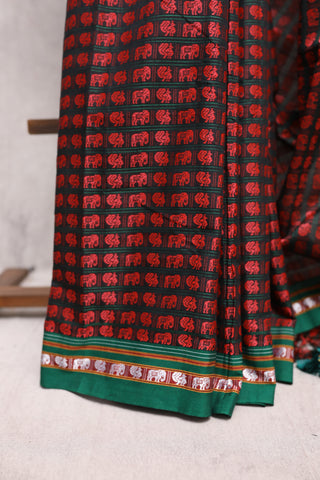 Black-Red Hathi Mor Khun Saree - SRBRHMKS40