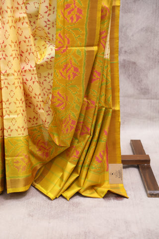 Cream Rajkot Patola Silk Saree - SRCRPSS224