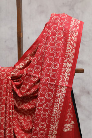 Red HBP Cotton Saree with Contrast Blouse -SRRCS1210