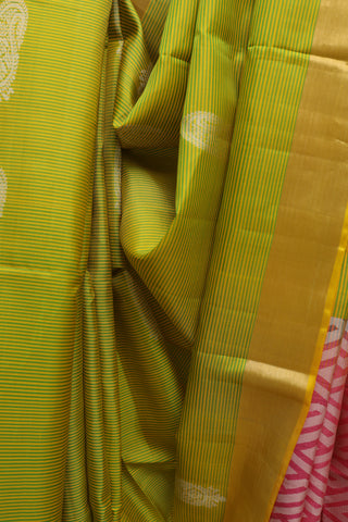 Green Soft Silk Saree With Big Paisley- SRGSSS131