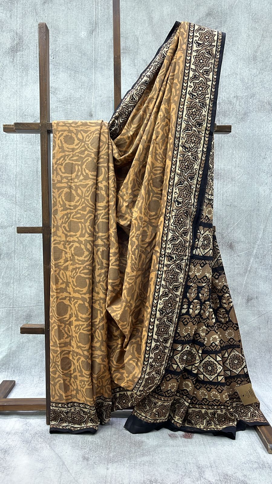 Brown HBP Cotton Saree-SRBCS2042
