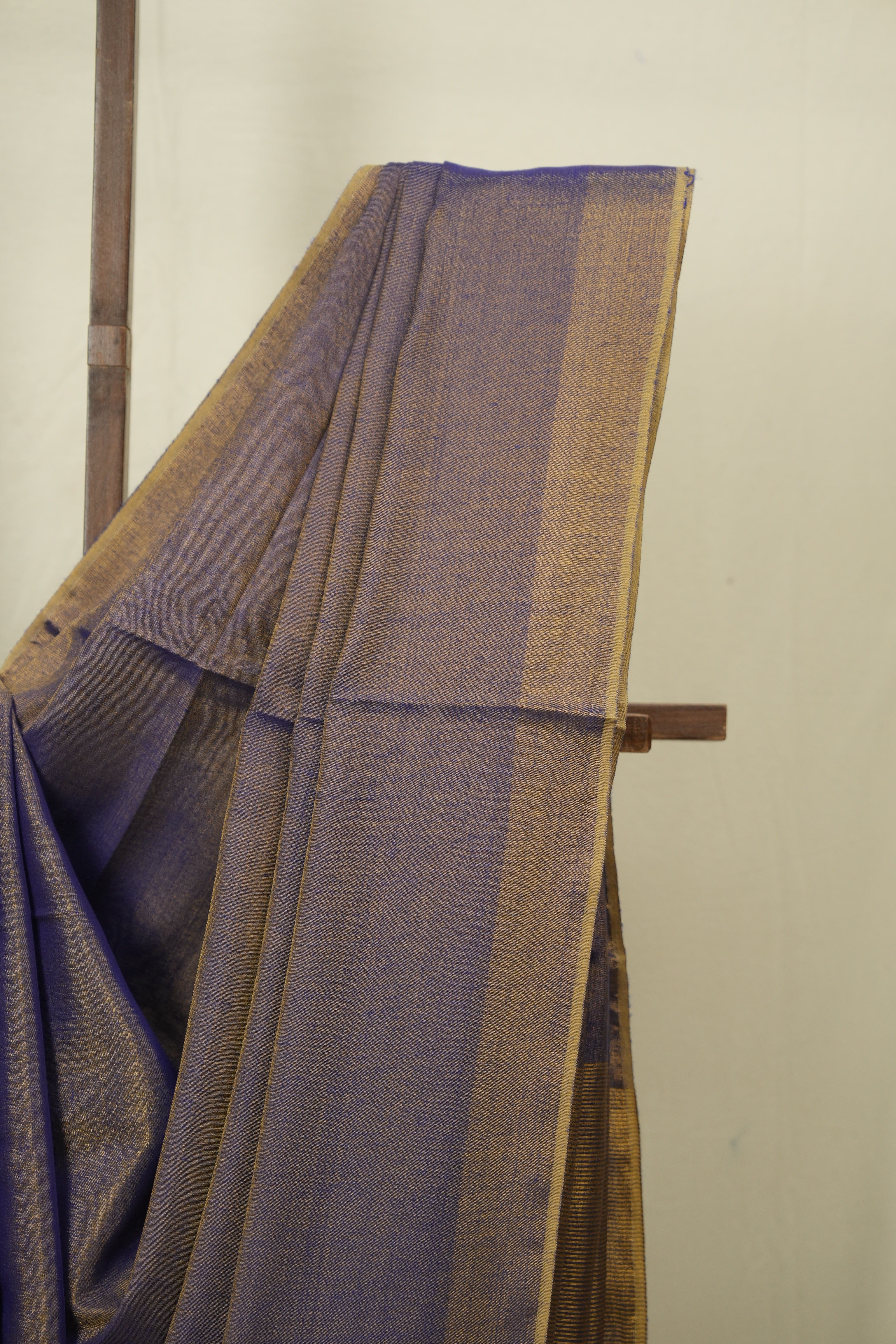Dual Tone Blue Plain Tissue Linen Saree With Tassels - SRDTBPTLS305
