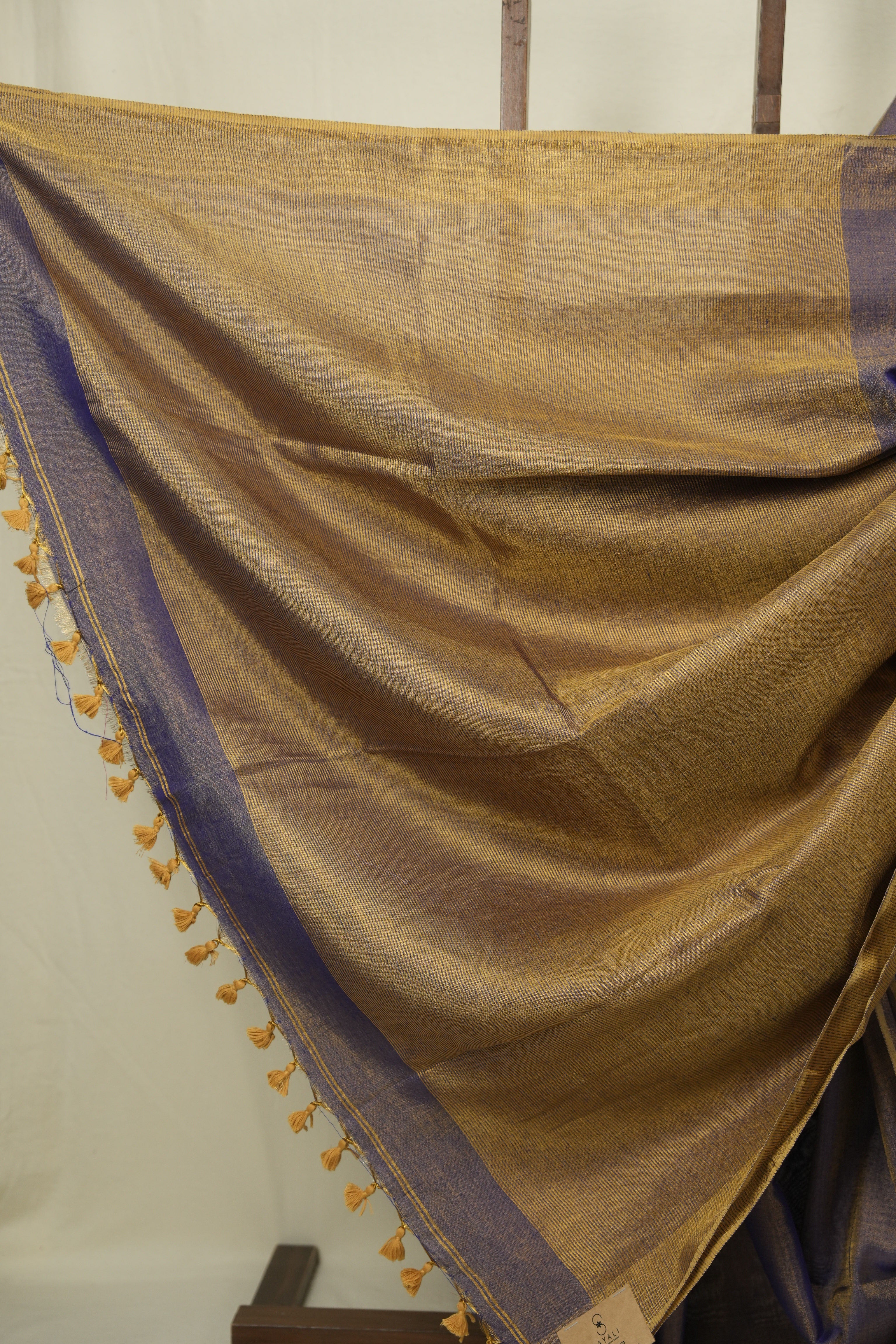 Dual Tone Blue Plain Tissue Linen Saree With Tassels - SRDTBPTLS305