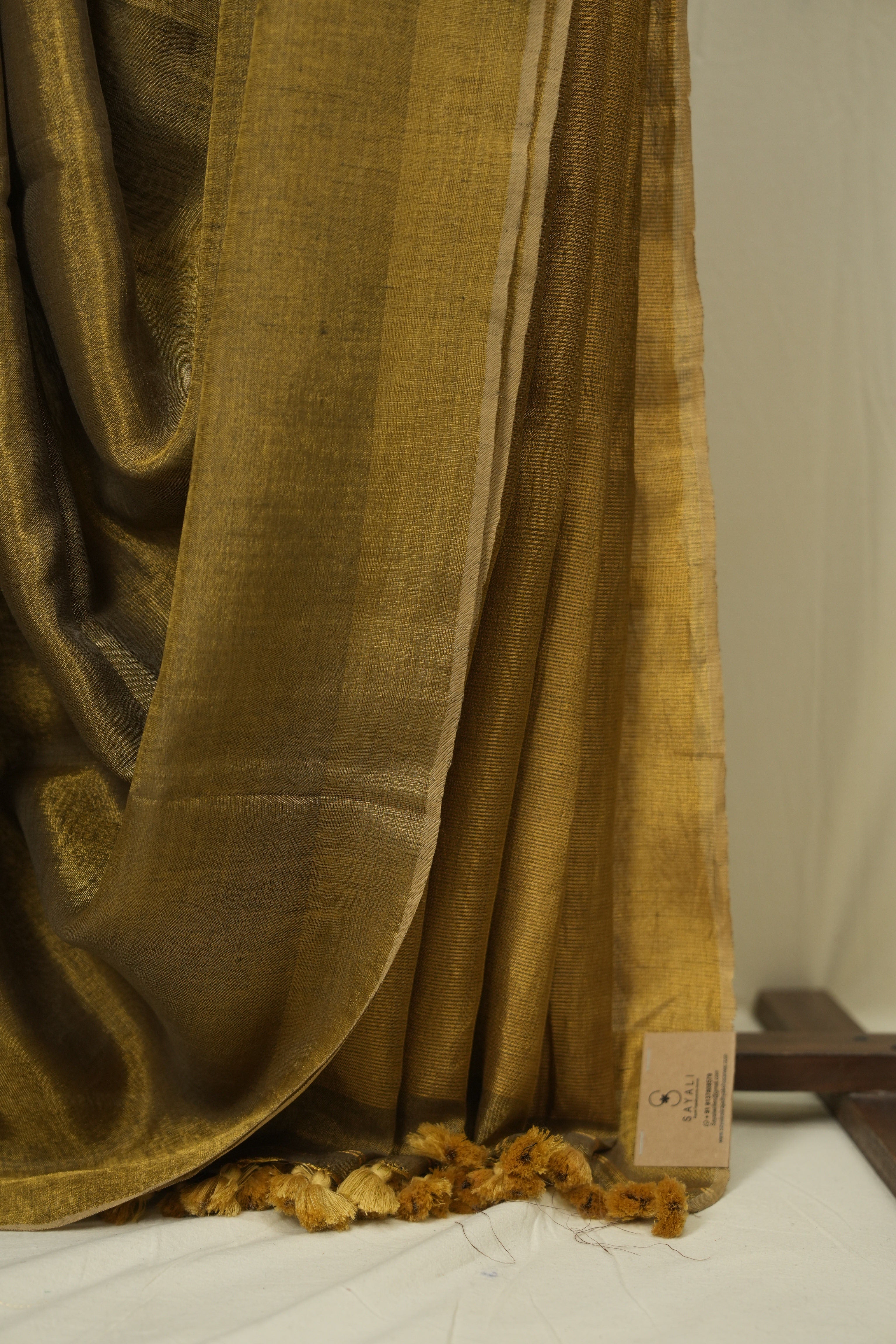 Golden Plain Tissue Linen Saree with Tassels - SRGPTLS310