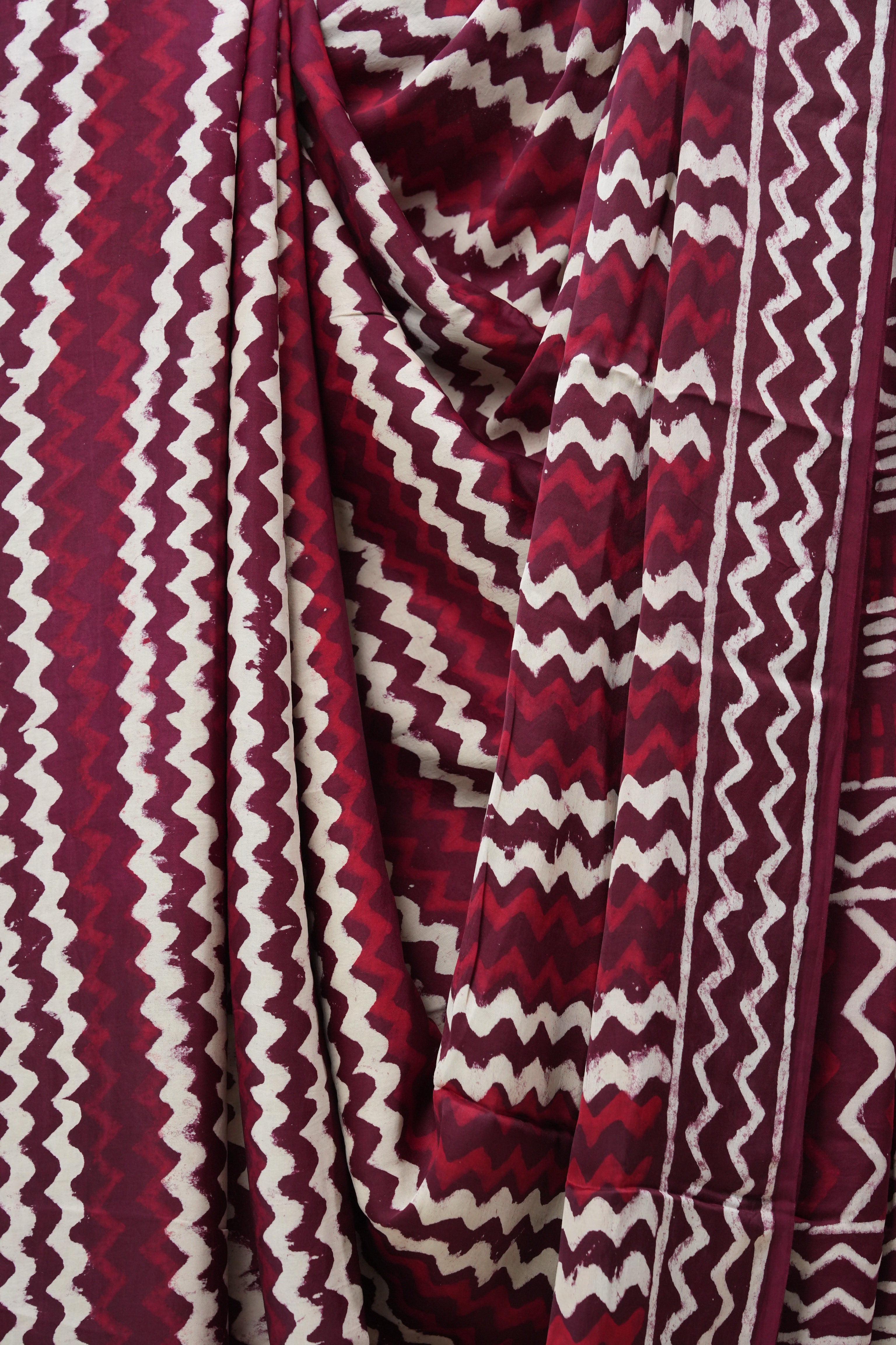 Plum HBP Modal Silk Saree - SRPOMSS365