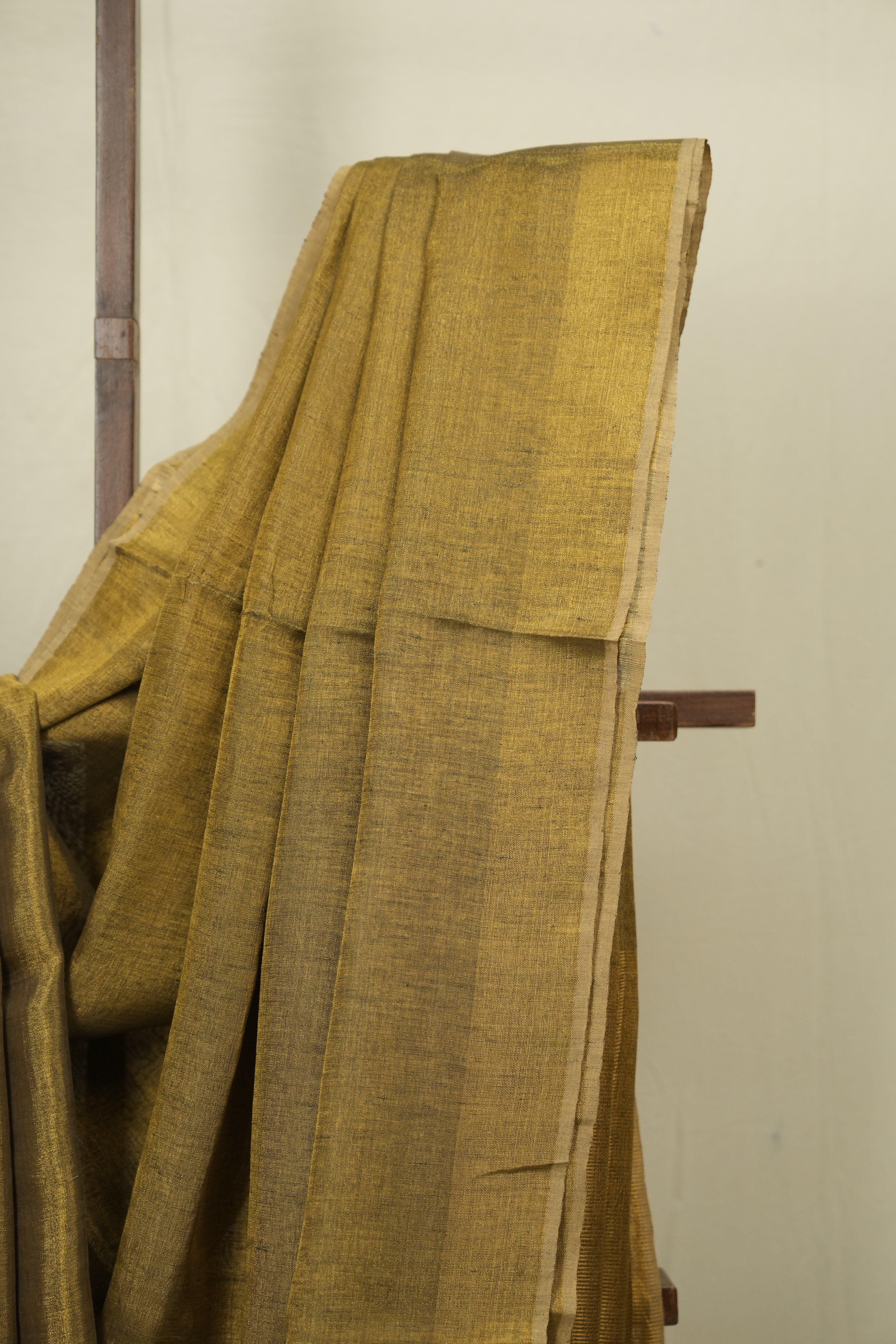 Golden Plain Tissue Linen Saree with Tassels - SRGPTLS310