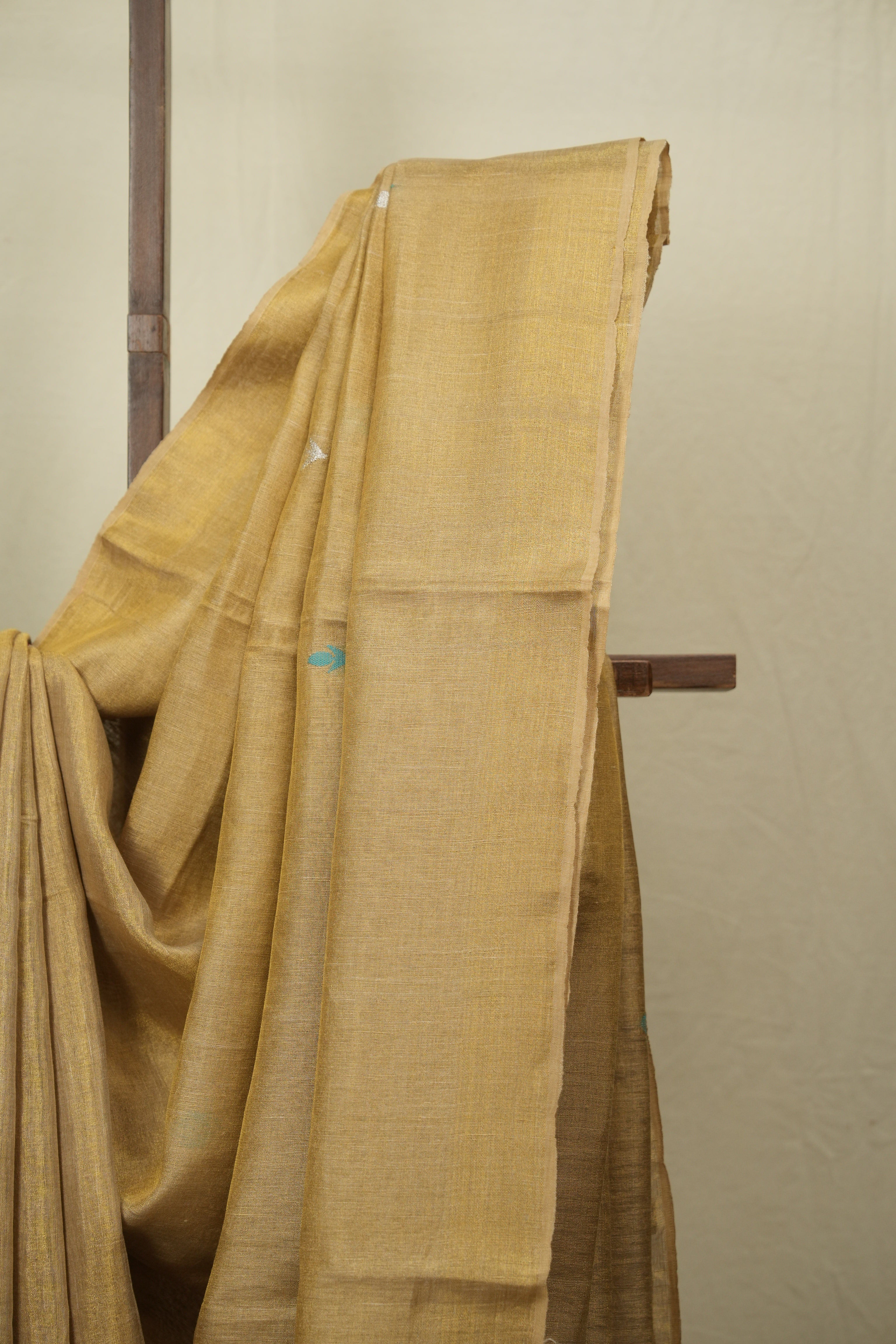 Beige Gold Tissue Linen Jamdani Saree - SRPGTLJS200
