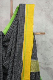 Black  Big Checks Cotton Patteda Anchu Saree-SRBCPAS139
