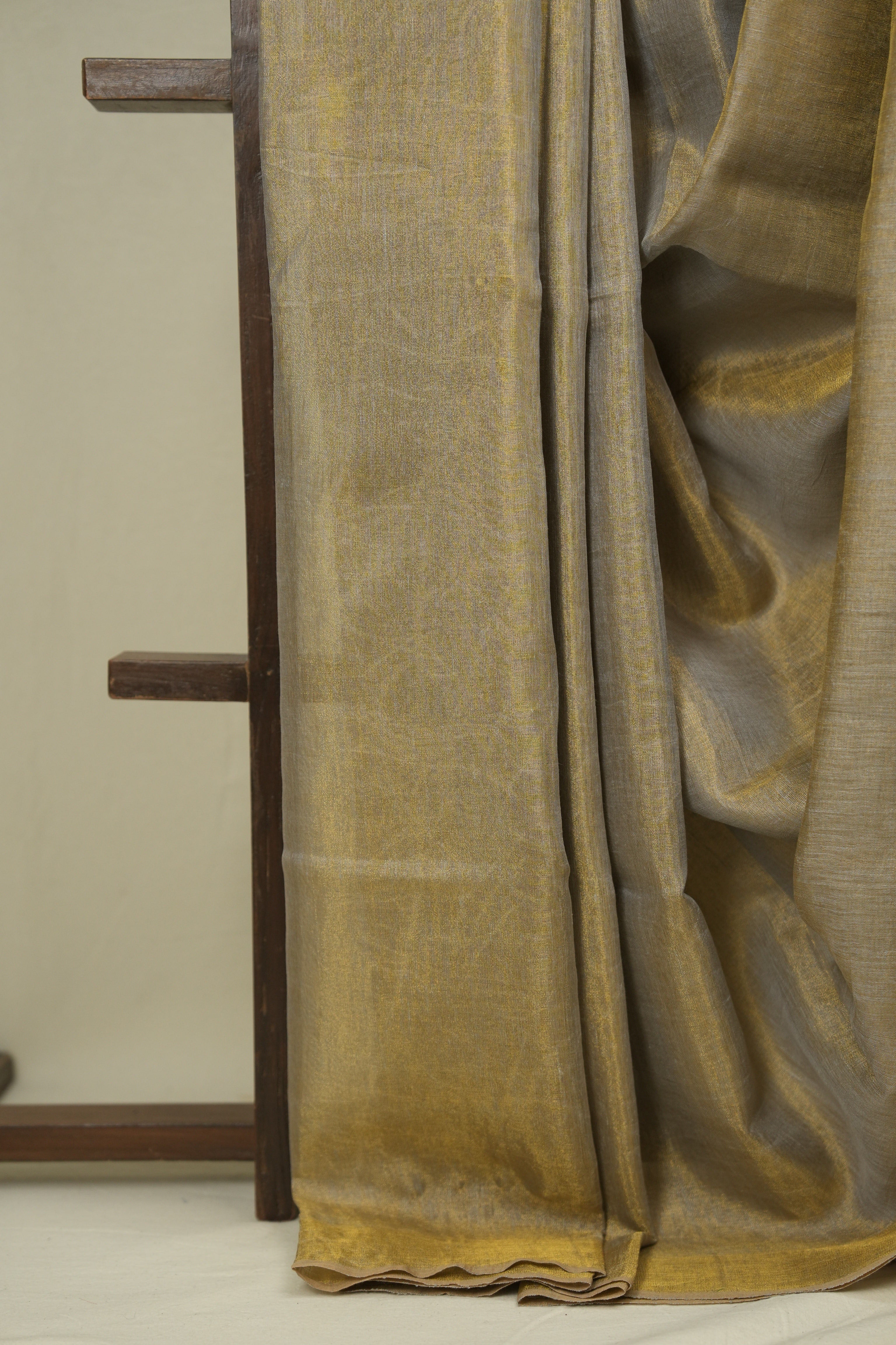 Grey Plain Tissue Linen Saree with Tassels - SRGPTLS311