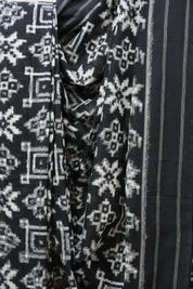 Black Pochampalli Cotton Ikat Saree - SRBPCIS498