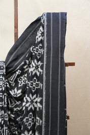 Black Pochampalli Cotton Ikat Saree - SRBPCIS498