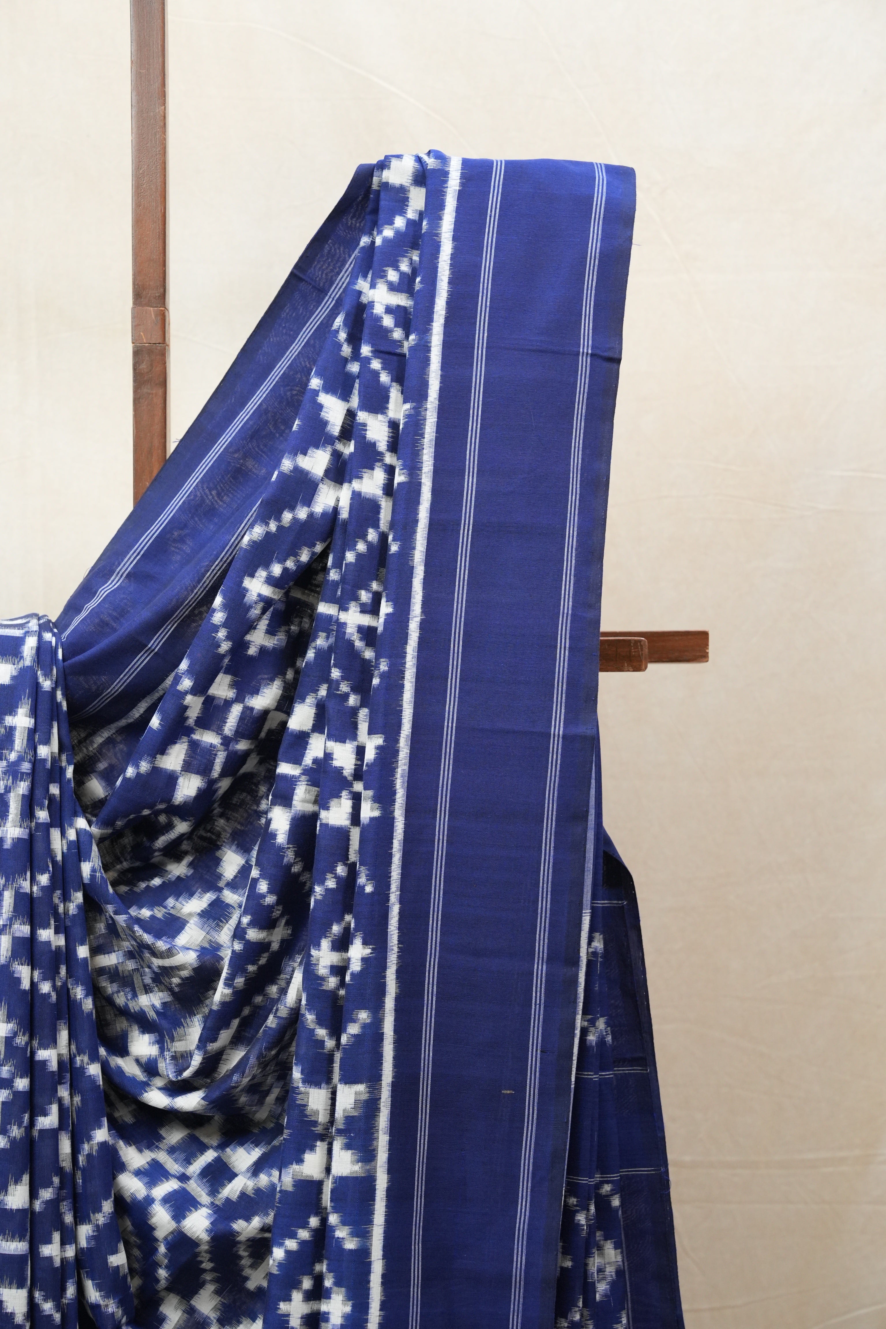 Blue Pochampalli Cotton Ikat Saree - SRBPCIS500