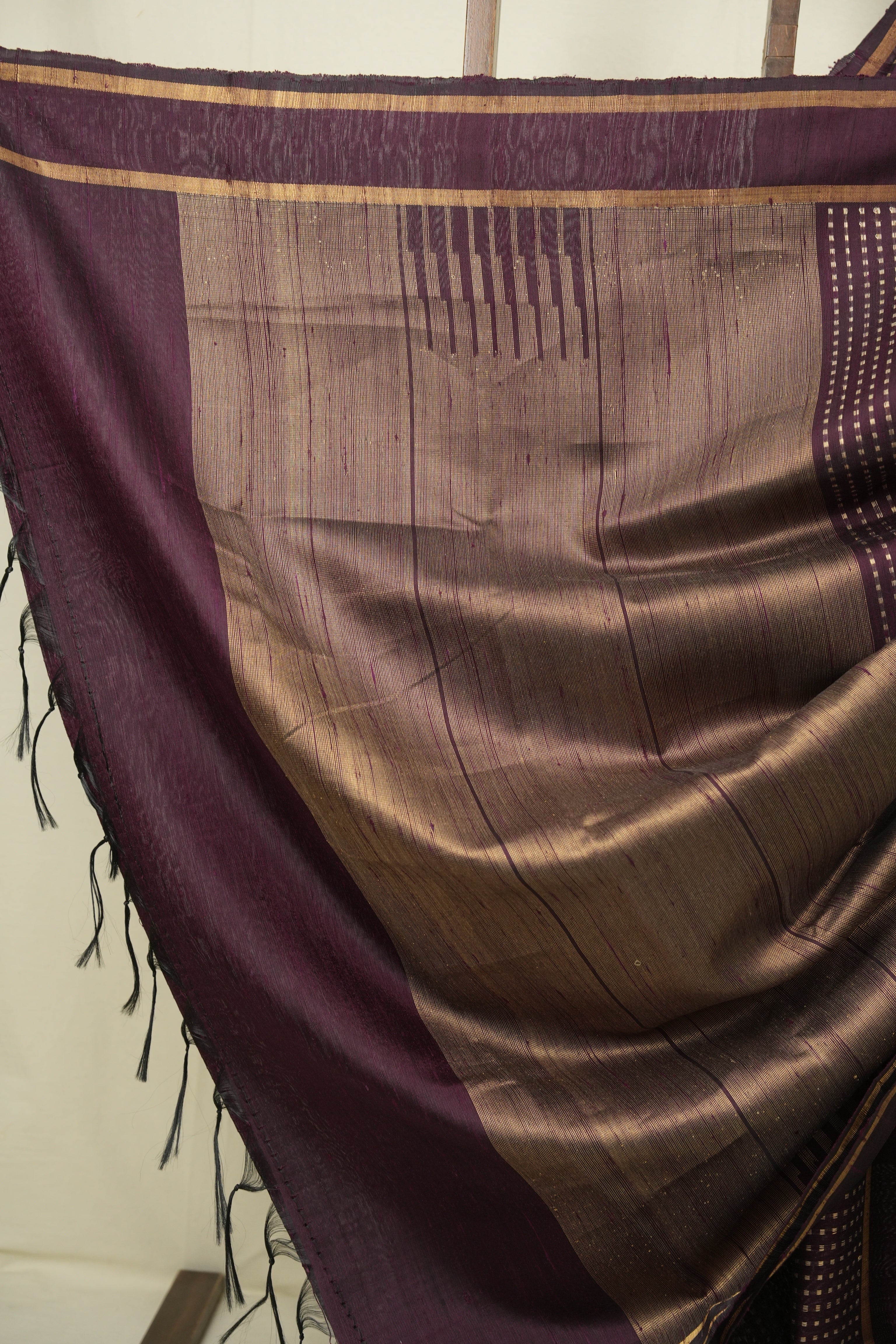 Wine Raw Silk Saree - SRWRSS1129