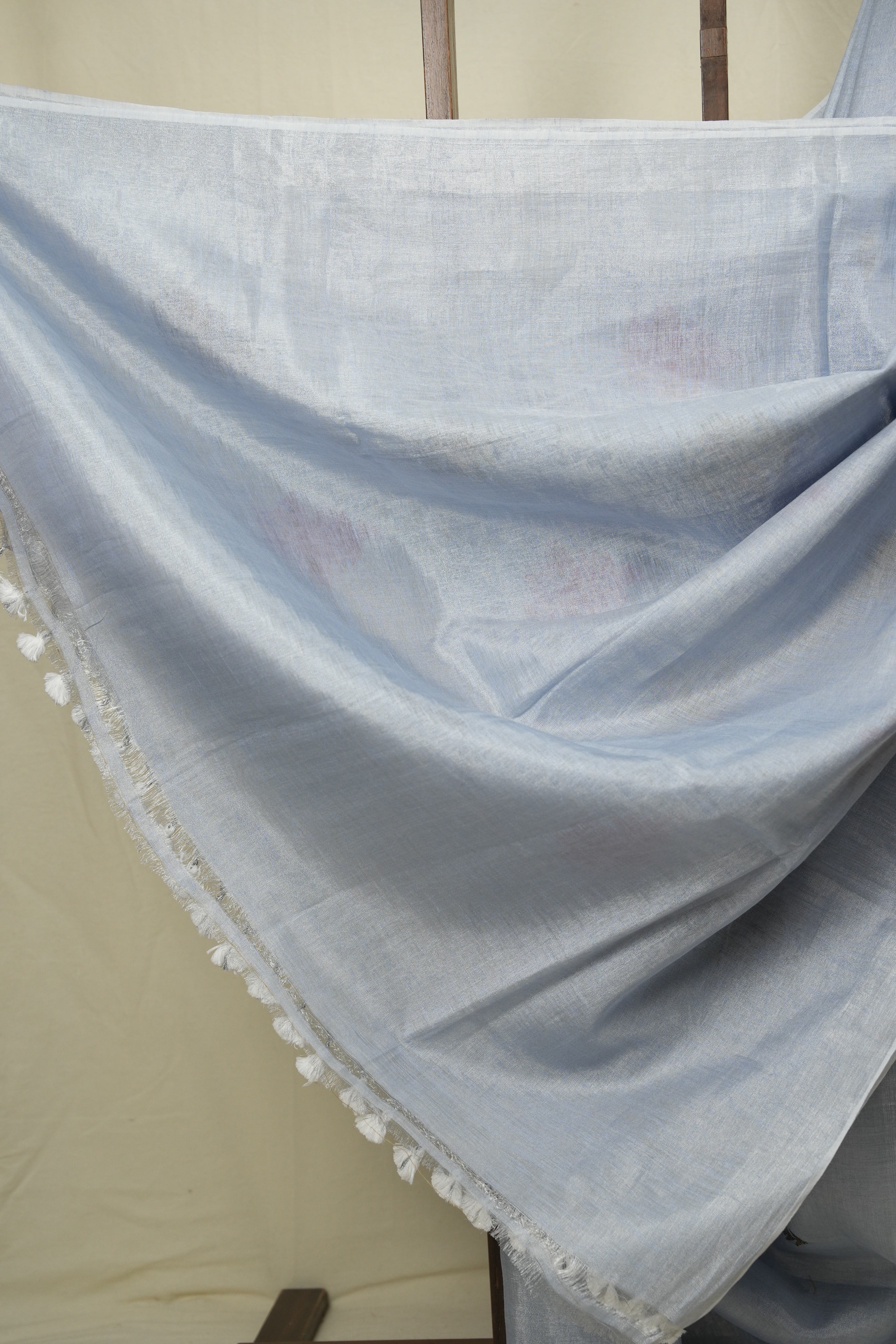 Powder Blue Tissue Linen Jamdani Saree - SRPBTLJS206