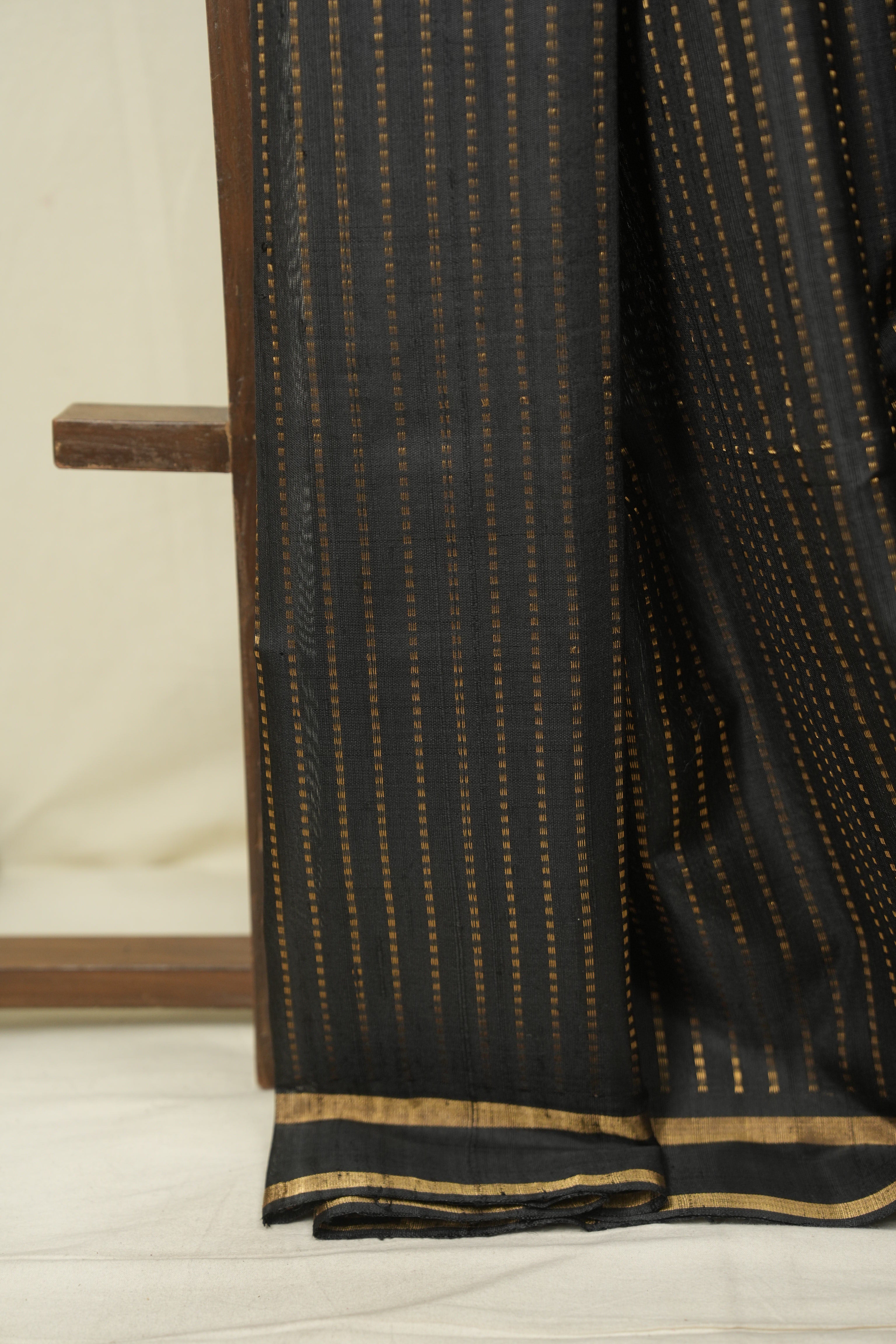 Black Raw Silk Saree - SRBRSS1130
