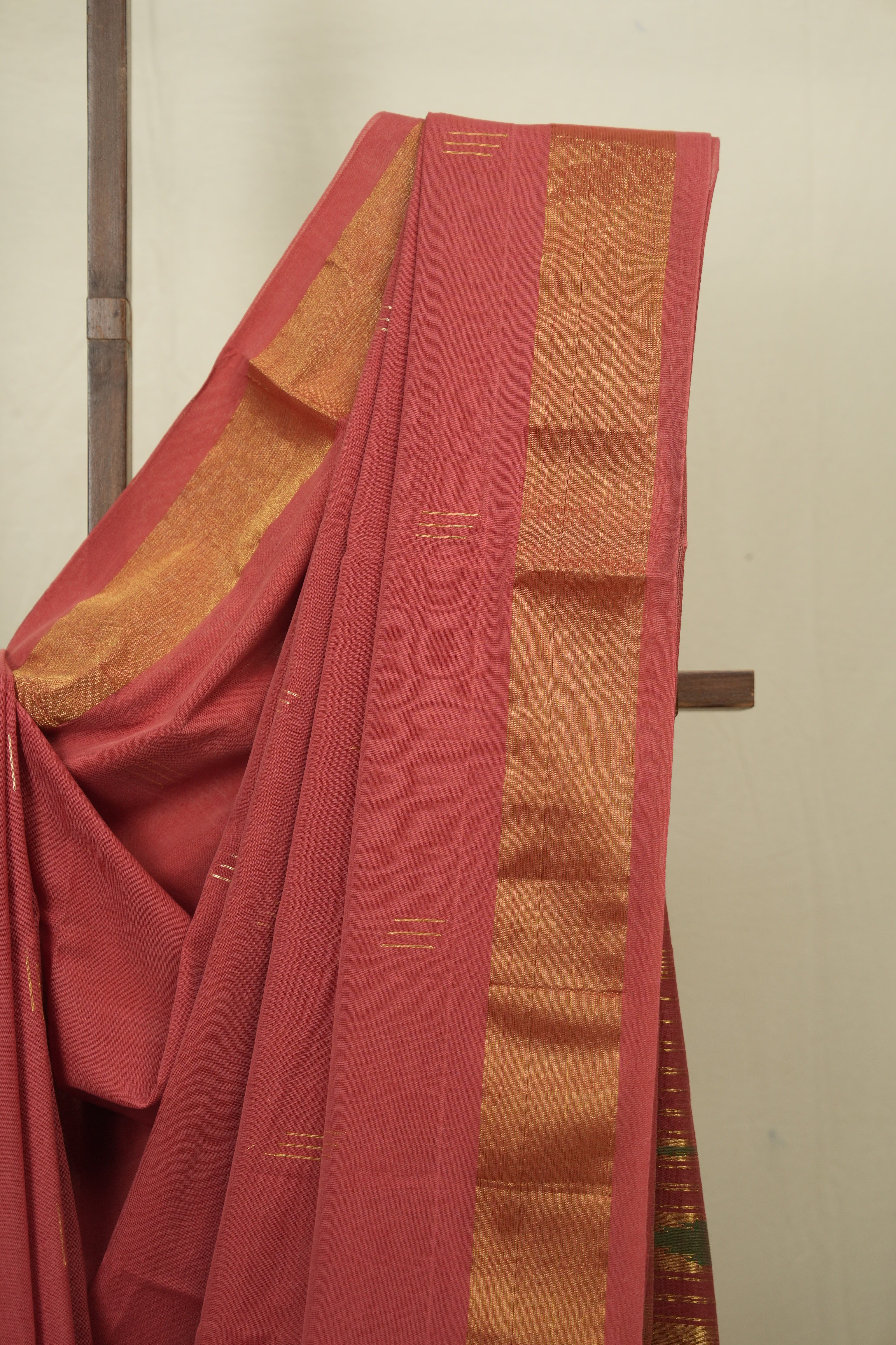 Pestle Red Cotton Paithani Saree - SRPRCPS745