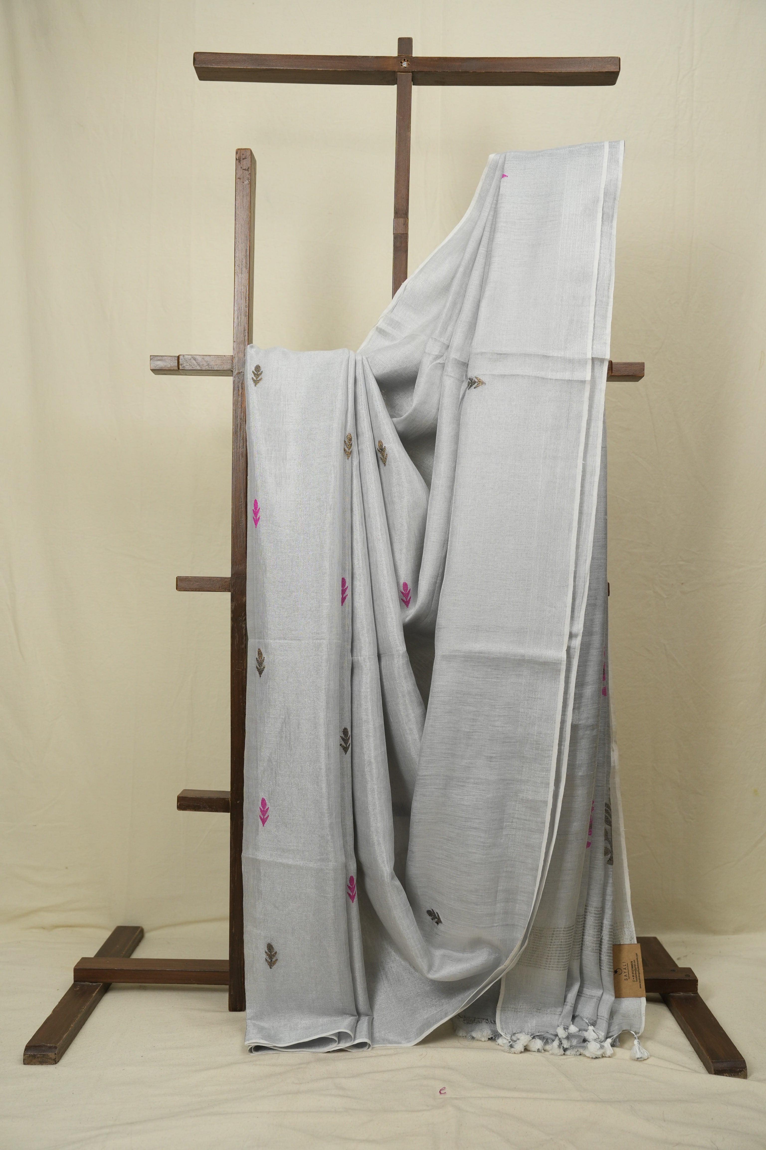 Silver Tissue Linen Jamdani Saree - SRSTLJS205