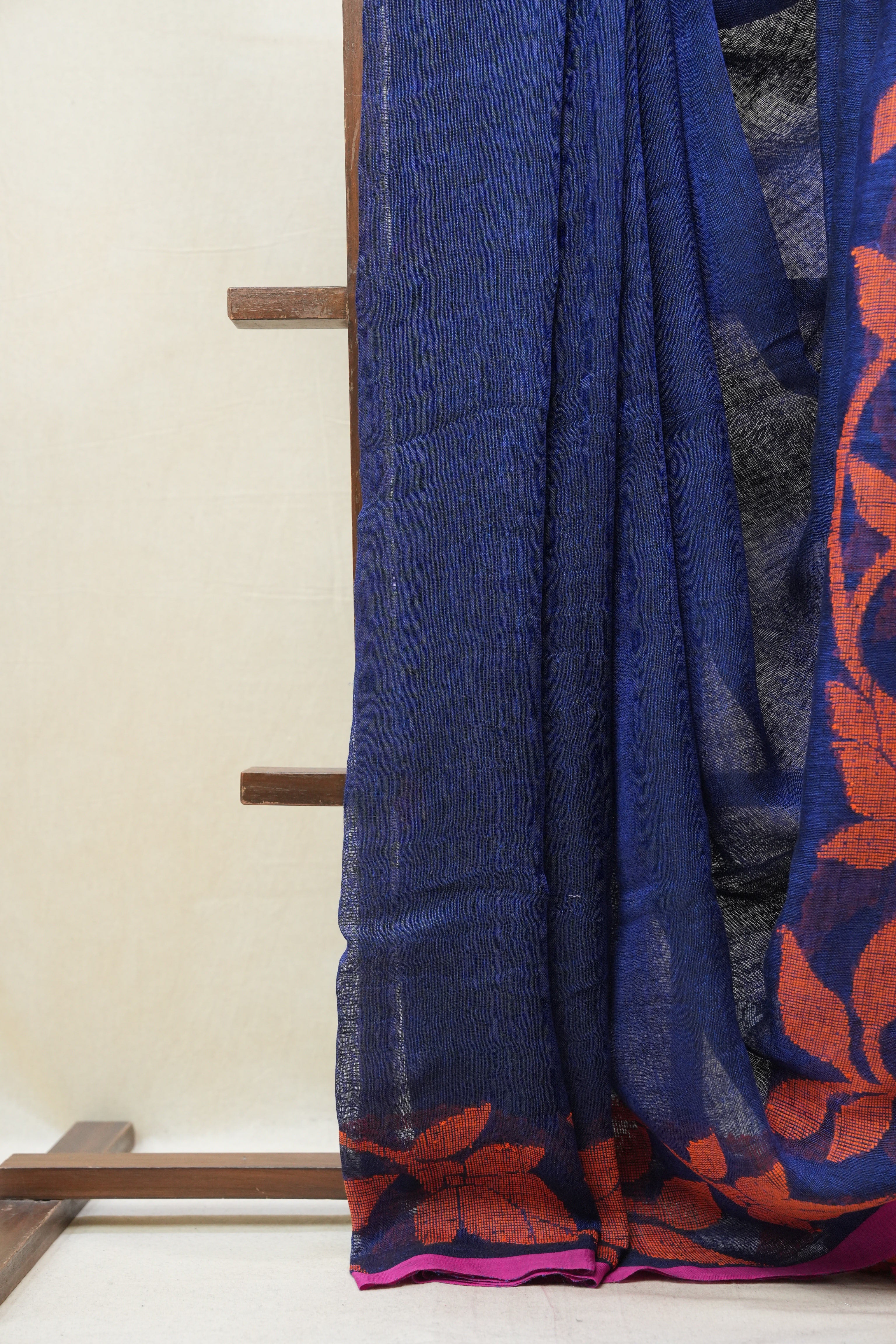 Blue Linen Jamdani Saree With Multi Color Tassels - SRBLJS401
